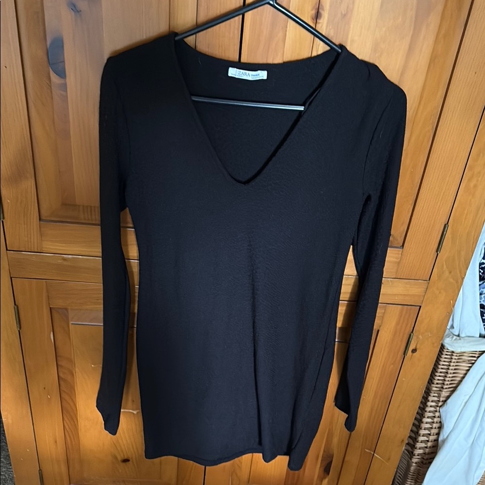 Elegant Black V-Neck Women's T